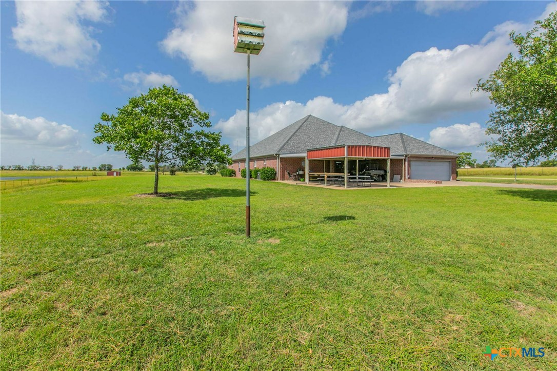 2450 W Amity Road