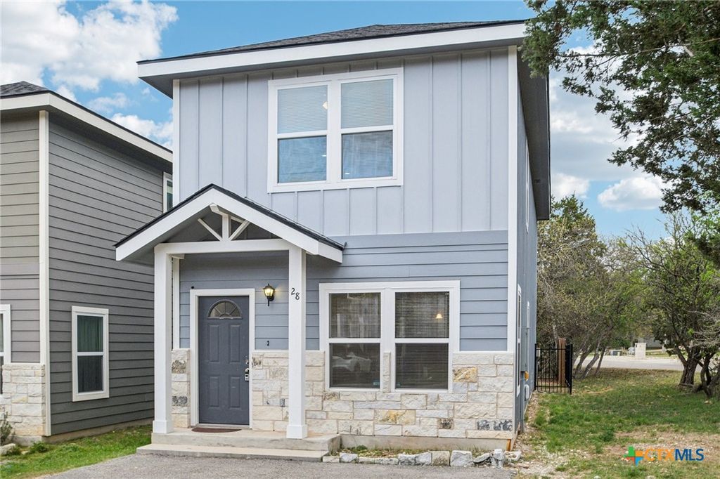 Photo of 28 Deer Ridge Road, Wimberley, TX 78676 (MLS # 613347)