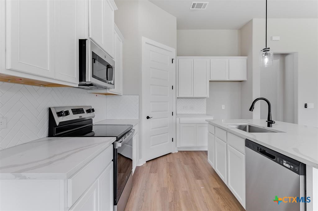 1251 Pecan Valley Drive