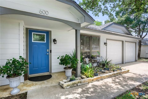 Photo of 600 Live Oak Drive, Cedar Park, TX 78613 (MLS # 624448)