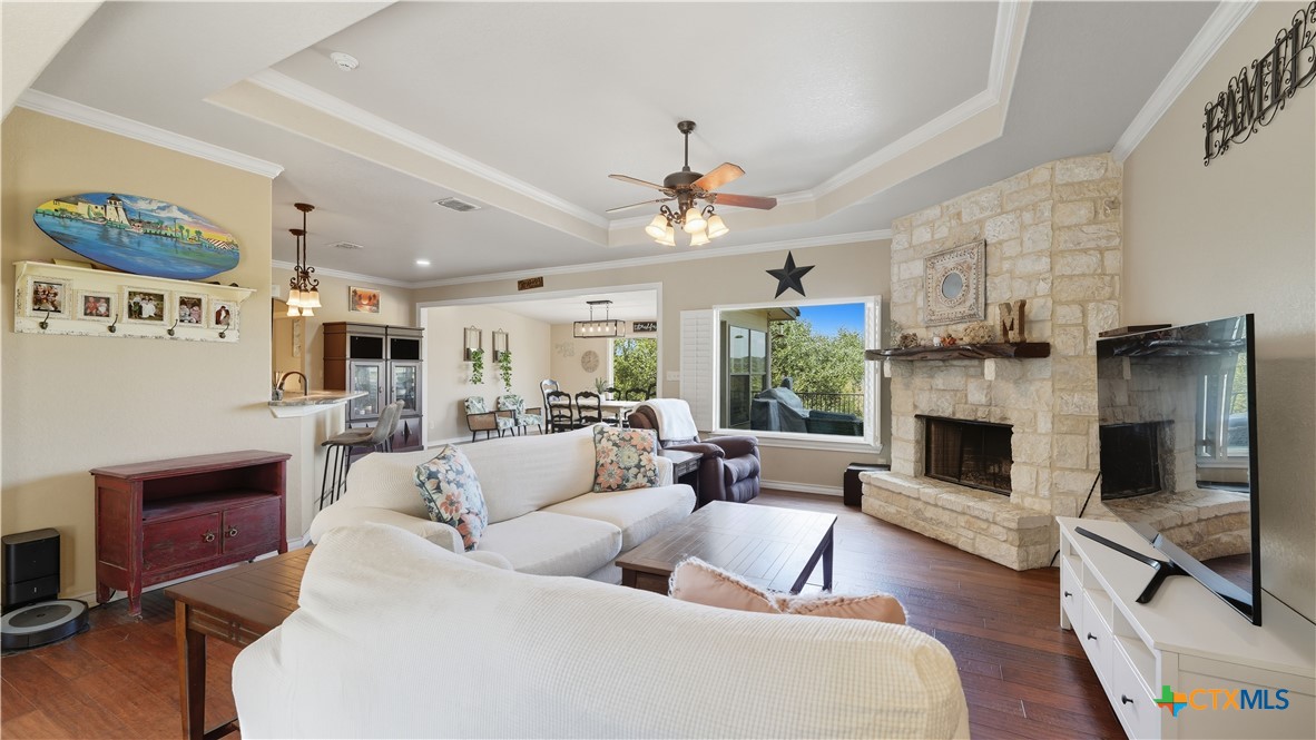 1138 Royal Eagle Drive