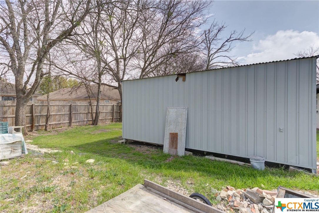 New Braunfels, Texas 78130, United States, 3 Bedrooms Bedrooms, ,2 BathroomsBathrooms,Residential,Pending,63674