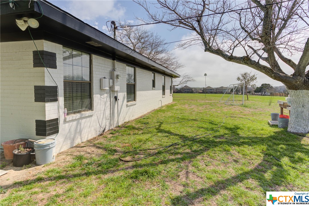 New Braunfels, Texas 78130, United States, 3 Bedrooms Bedrooms, ,2 BathroomsBathrooms,Residential,Pending,63674