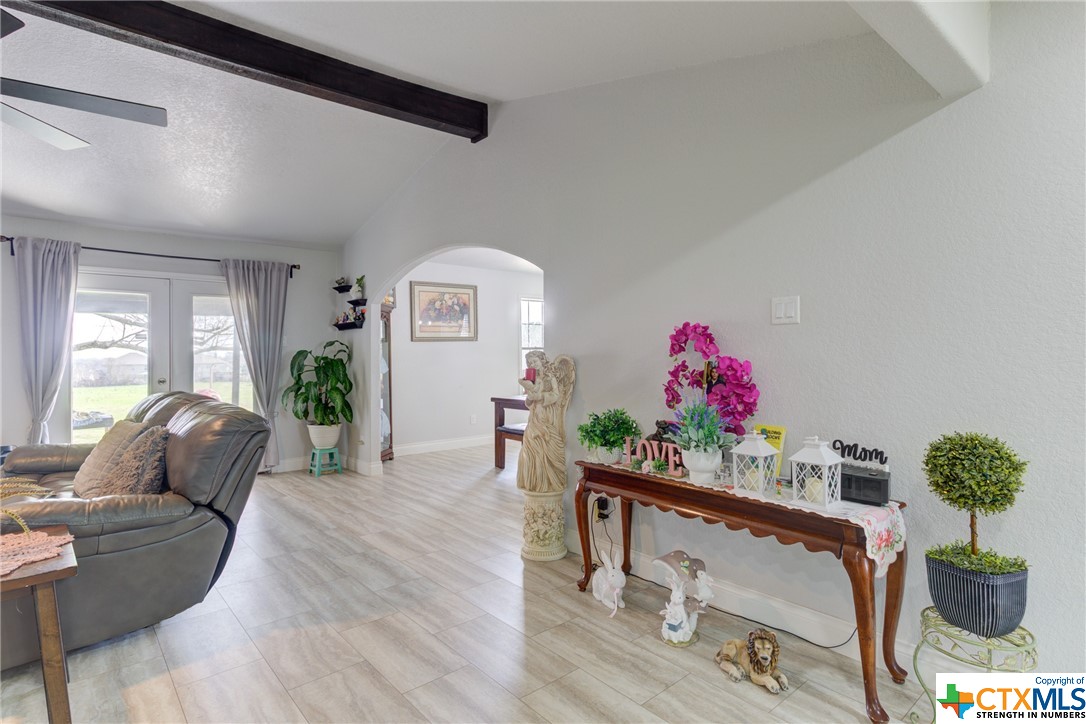 New Braunfels, Texas 78130, United States, 3 Bedrooms Bedrooms, ,2 BathroomsBathrooms,Residential,Pending,63674