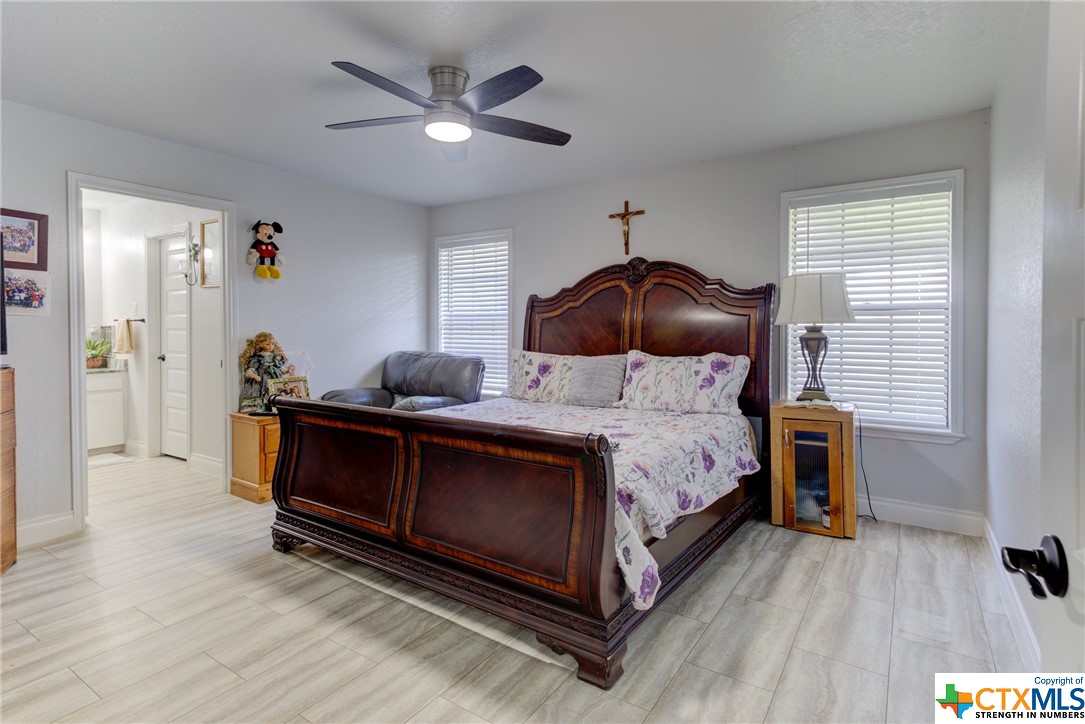 New Braunfels, Texas 78130, United States, 3 Bedrooms Bedrooms, ,2 BathroomsBathrooms,Residential,Pending,63674