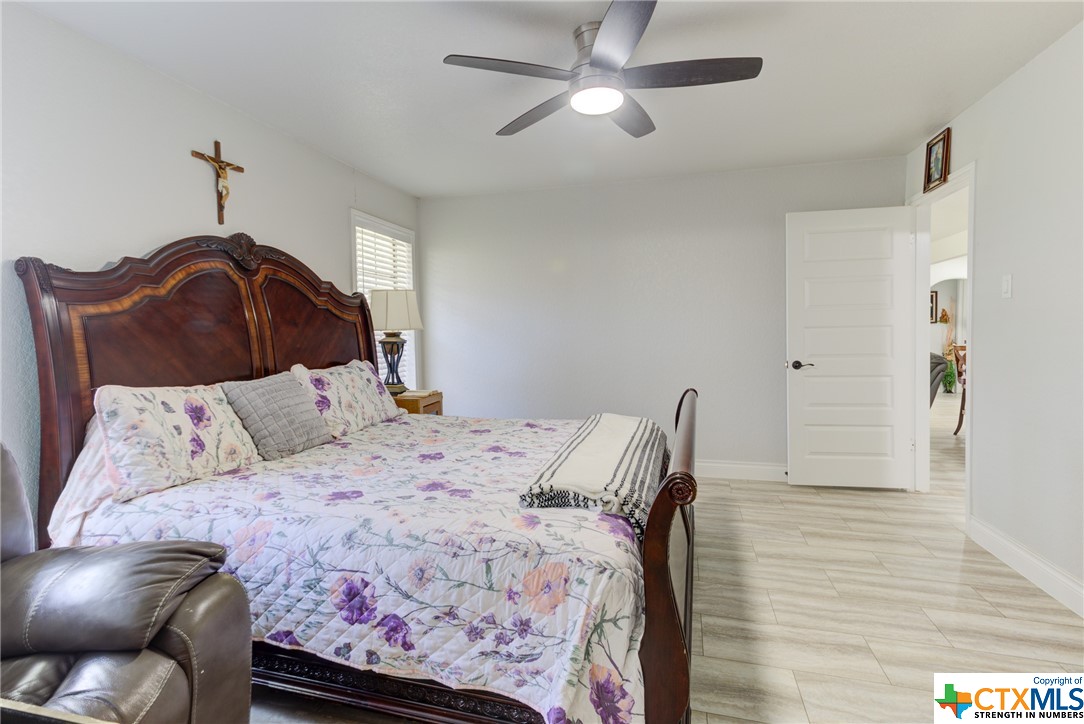 New Braunfels, Texas 78130, United States, 3 Bedrooms Bedrooms, ,2 BathroomsBathrooms,Residential,Pending,63674