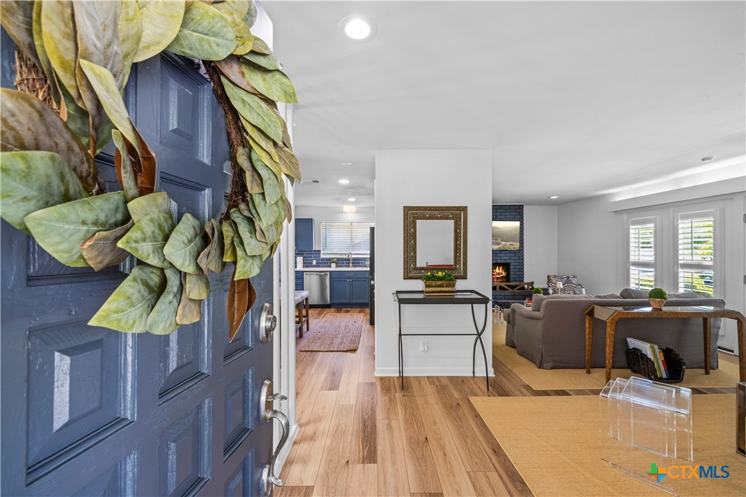 3705 Chisholm Trail