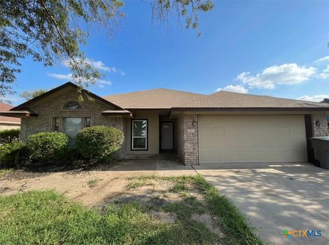 Photo of 4611 Colby Drive, Killeen, TX 76542 (MLS # 606189)