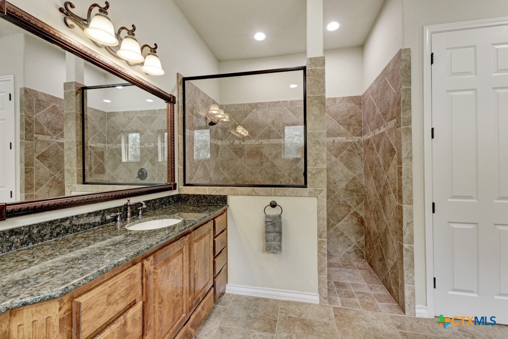 New Braunfels, Texas 78132, United States, 4 Bedrooms Bedrooms, ,4 BathroomsBathrooms,Residential,Active,206097