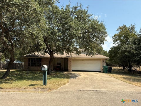 Photo of 5 Willow Run Drive, Belton, TX 76513 (MLS # 623180)