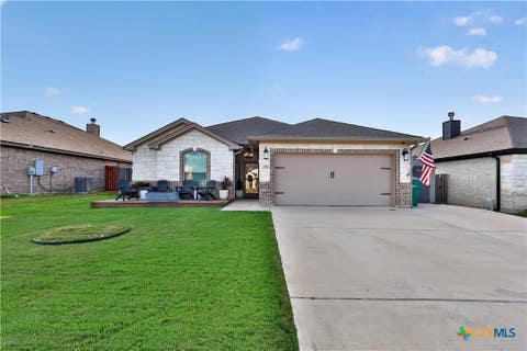 Photo of 612 Holstein Drive, Belton, TX 76513 (MLS # 618434)