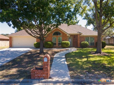 Photo of 703 Craddock Street, Copperas Cove, TX 76522 (MLS # 595521) Photo of 703 Craddock Street, Copperas Cove, TX 76522 (MLS # 595521)