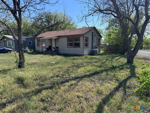 402 4th Street Copperas Cove TX 76522