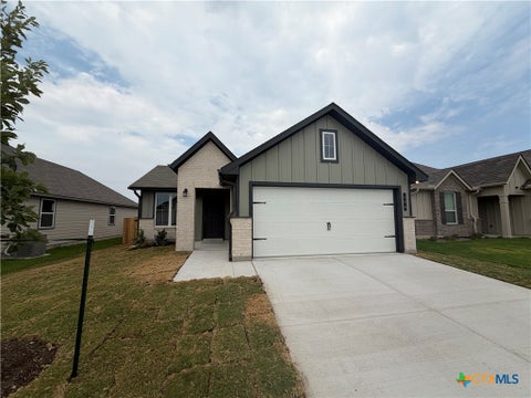 Photo of 506 University Avenue, Troy, TX 76579 (MLS # 623767)