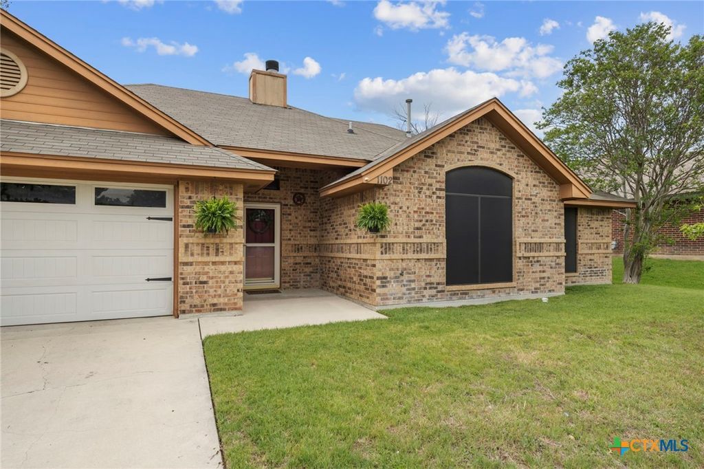 Photo of 1102 Chablis Drive, Harker Heights, TX 76548 (MLS # 610660)