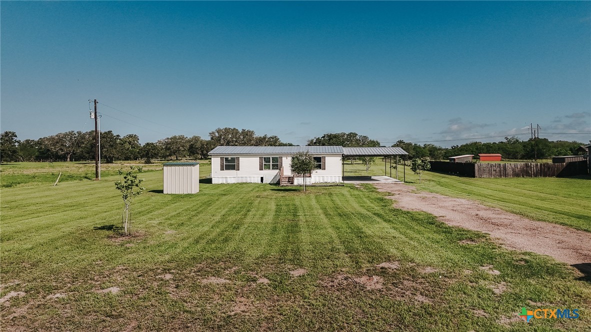 413 West Oaks Drive