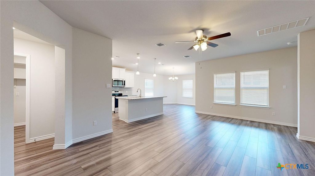 Photo of 4802 Shanty Lane, Belton, TX 76513 (MLS # 613623)