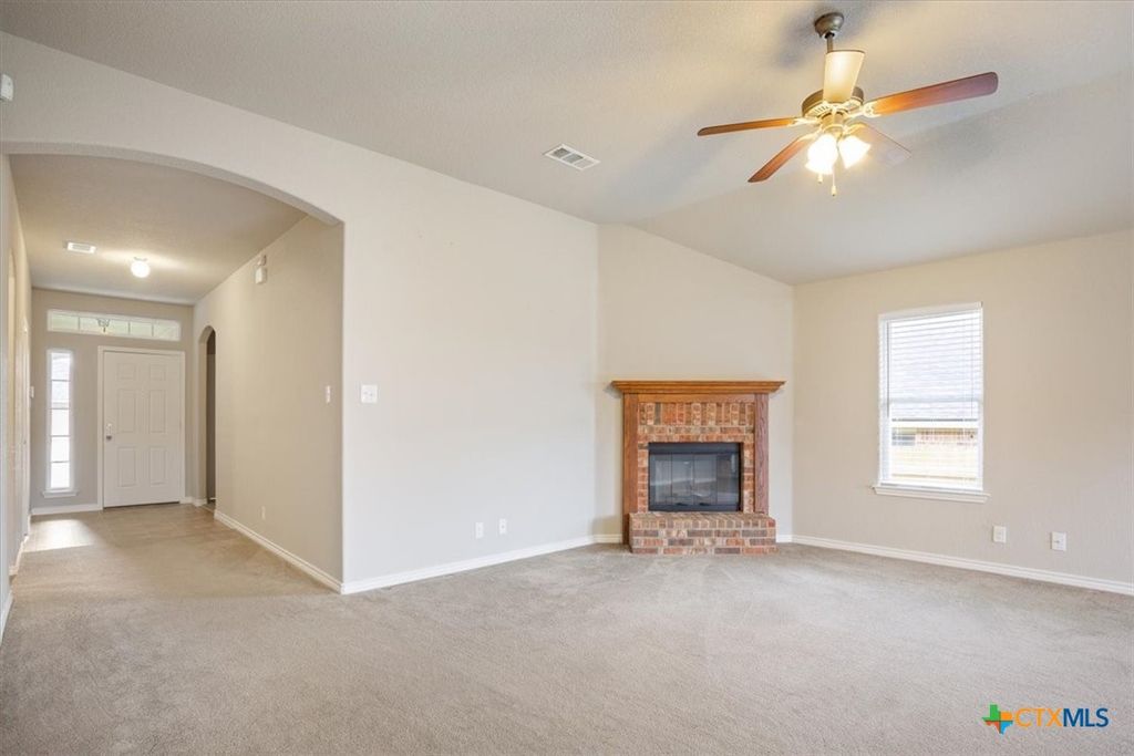 Photo of 2709 Alamocitos Creek Drive, Killeen, TX 76549 (MLS # 610650)