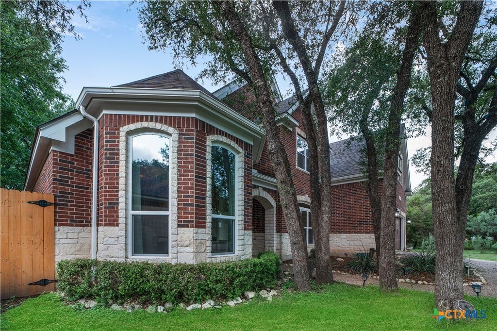 Photo of 103 Sierra Ridge Drive, San Marcos, TX 78666 (MLS # 578582)