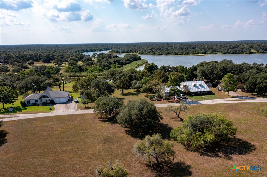 TBD Twin Lakes Circle