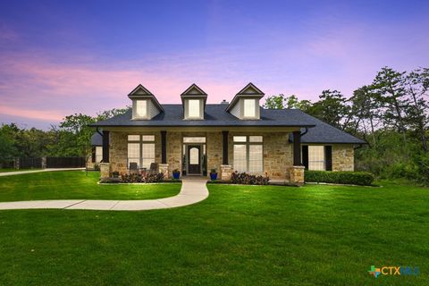 Photo of 142 Carriage Court, Bastrop, TX 78602 (MLS # 610989)