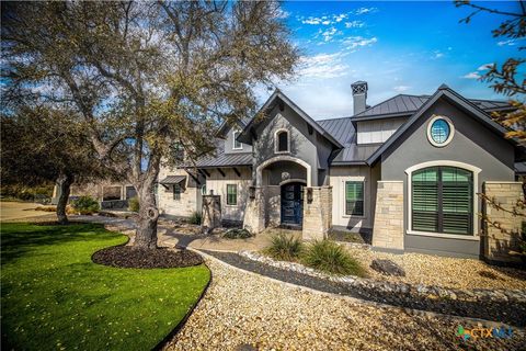 Photo of 526 Cantera Ridge, New Braunfels, TX 78132 (MLS # 605972)