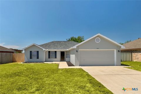 Photo of 804 James Loop, Killeen, TX 76542 (MLS # 598899)