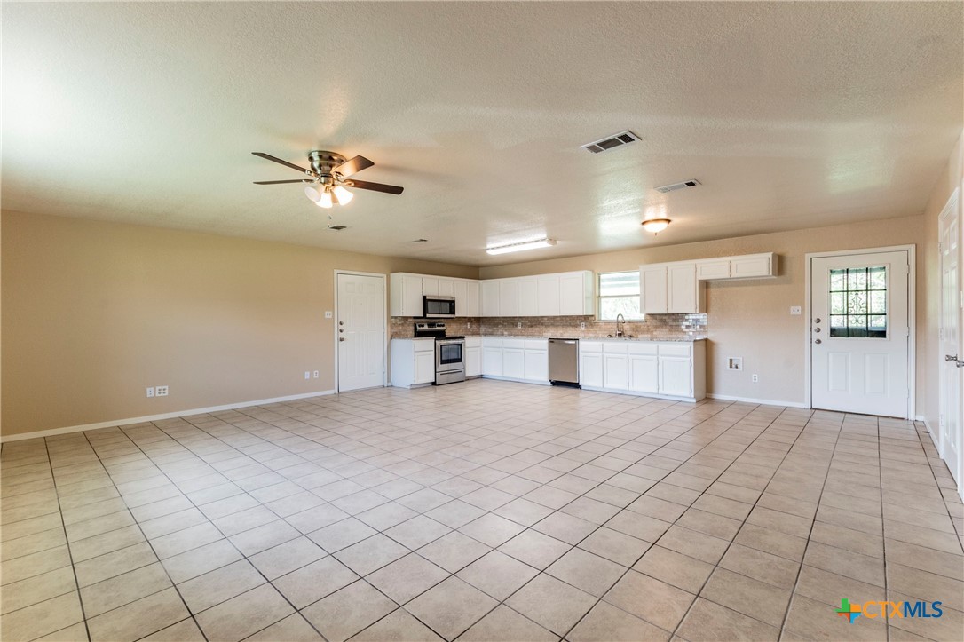 1001-1015 Cherokee Trail