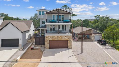 1513 Hill Top Drive Granite Shoals TX 78654