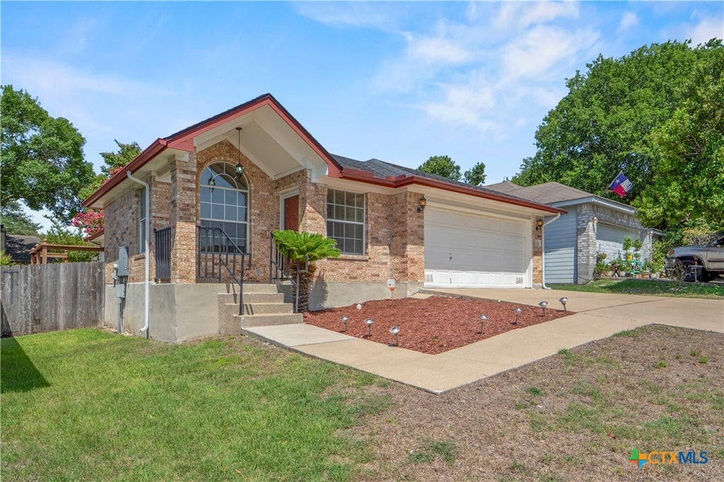 Photo of 2130 Keystone Drive, New Braunfels, TX 78130 (MLS # 612099)