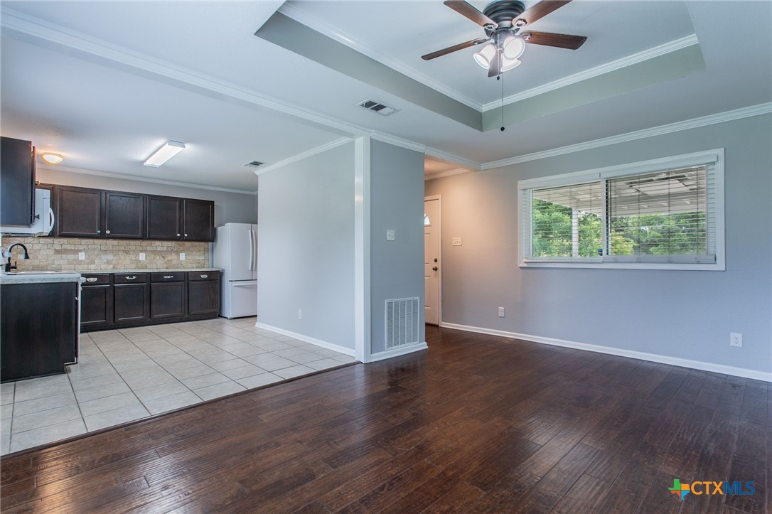 102 Circle Drive