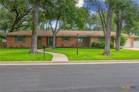 Photo of 3309 Buckeye Lane, Temple, TX 76502 (MLS # 613816)
