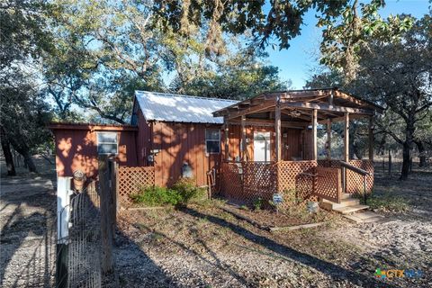 Photo of 12851 FM 1117, Seguin, TX 78155 (MLS # 606367)