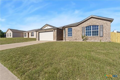Photo of 3707 Frigate Drive, Killeen, TX 76549 (MLS # 598622)