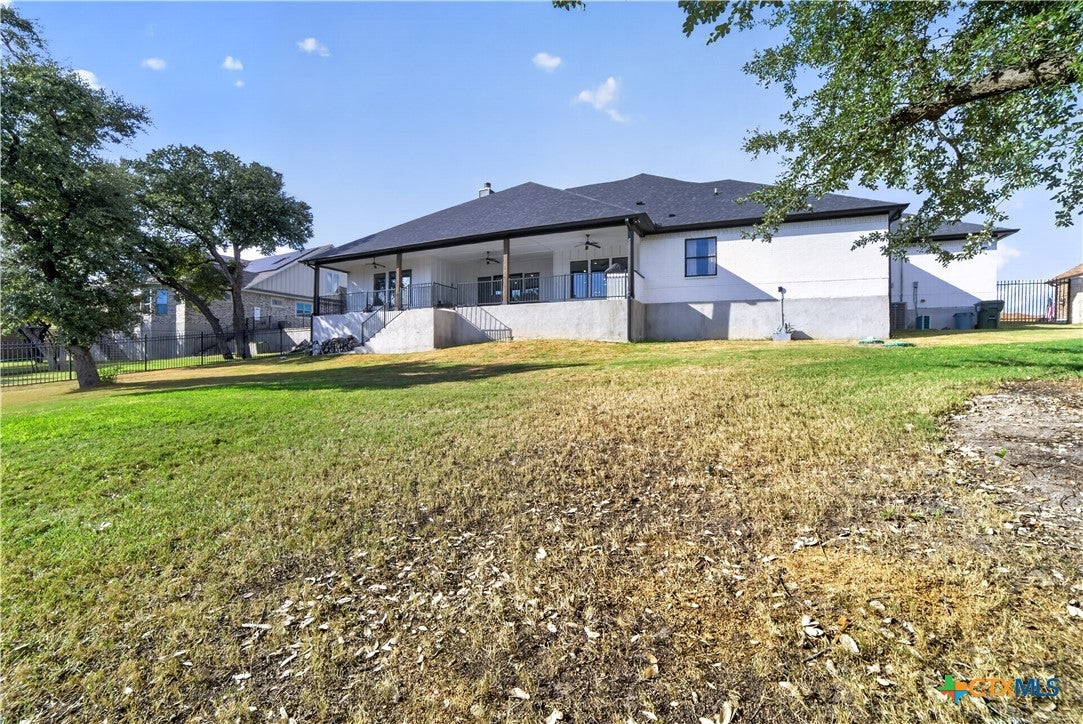1079 Mescalero Trail
