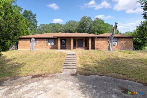 Photo of 365 Llewellyn Lane, Killeen, TX 76542 (MLS # 613763)