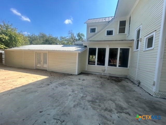 605 Saint Matthew Street