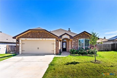 Photo of 907 Hickok Drive, Killeen, TX 76542 (MLS # 606494)