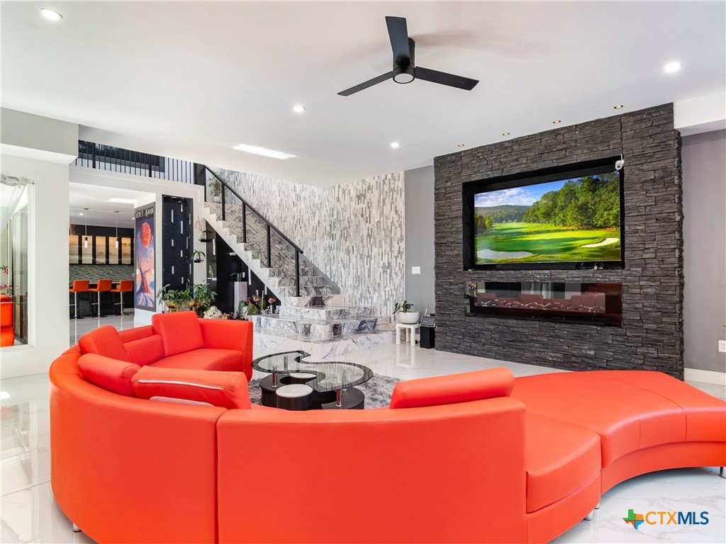 629 Lake Island Drive