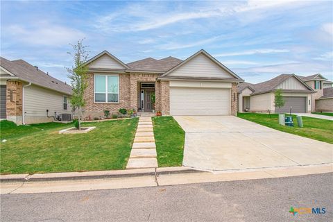 Photo of 2016 Meridian Loop, Temple, TX 76504 (MLS # 617164)