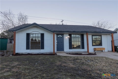 Photo of 2003 Castle Gate Circle, San Marcos, TX 78666 (MLS # 625056)