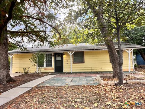 102 Lockwood Street San Marcos TX 78666