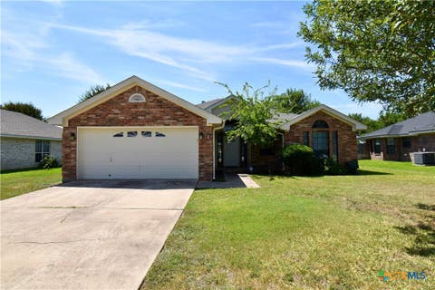 Photo of 518 Mustang Trail, Harker Heights, TX 76548 (MLS # 622179)