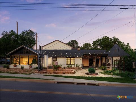 Photo of 209 S Main Street, Salado, TX 76571 (MLS # 612378)