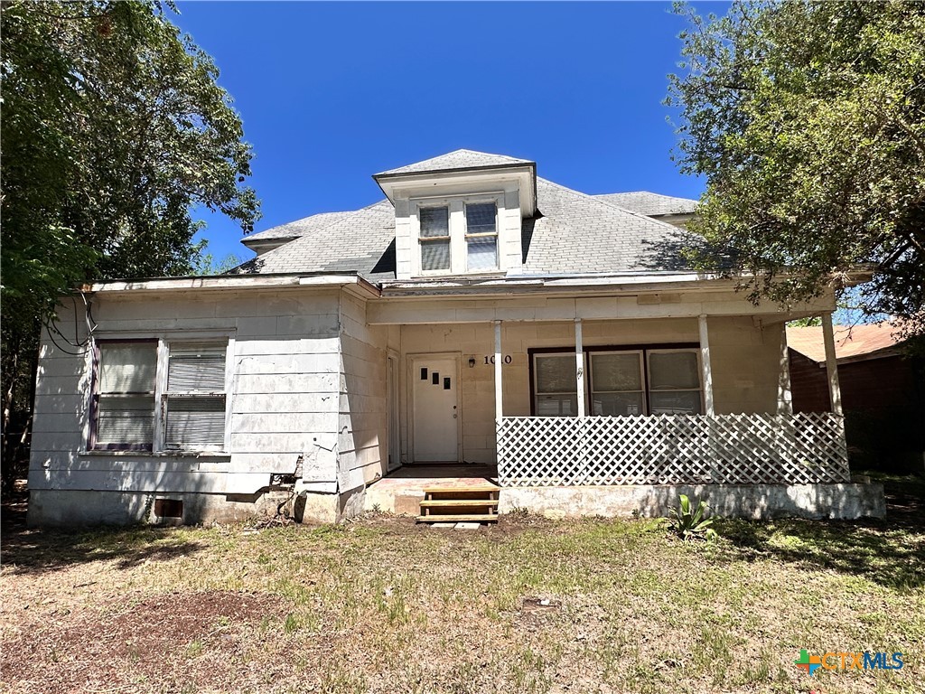 Photo 1 of 21 — 1010 Academy Street, San Marcos, TX 78666