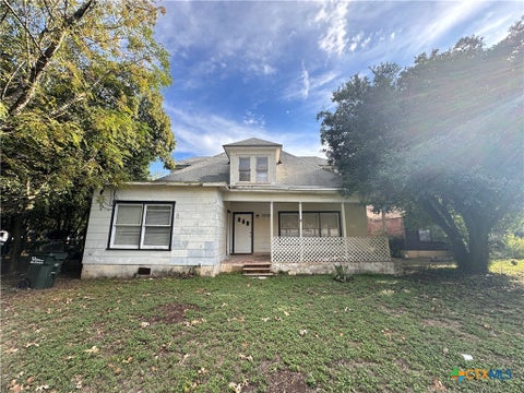 Photo of 1010 Academy Street, San Marcos, TX 78666 (MLS # 611563)