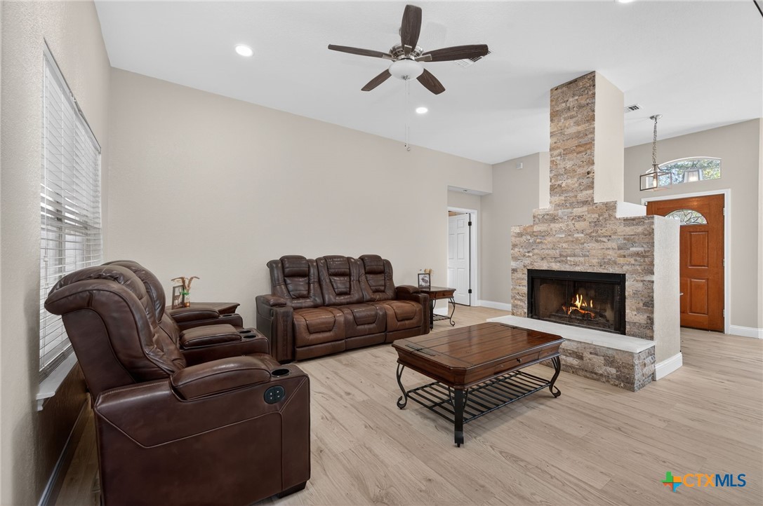 9203 Shadow Lawn Circle