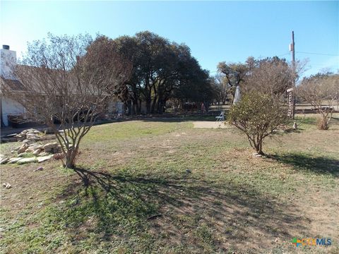 A home in Kempner