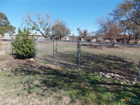 A home in Kempner