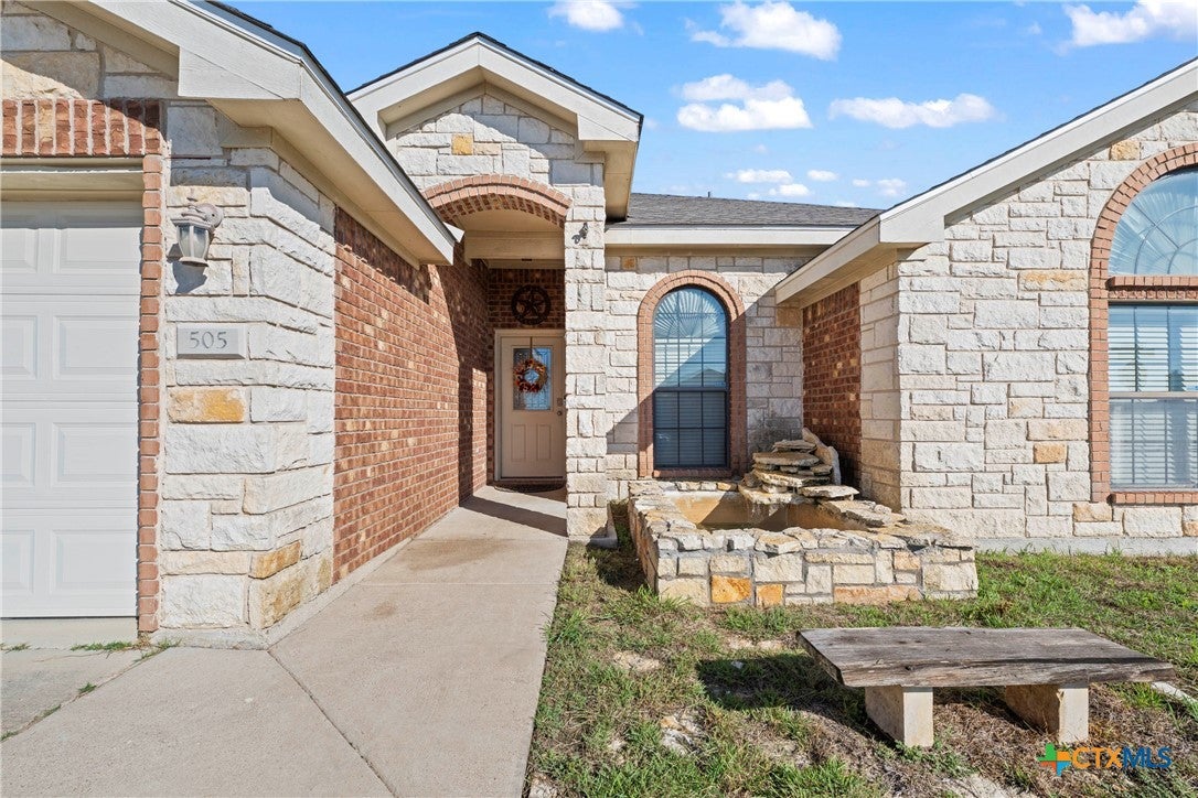 505 Curtis Drive